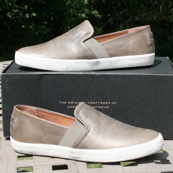 Frye Shoes - FRYE DYLAN SLIP ON sz 8 Woman's Loafer Shoe NEW